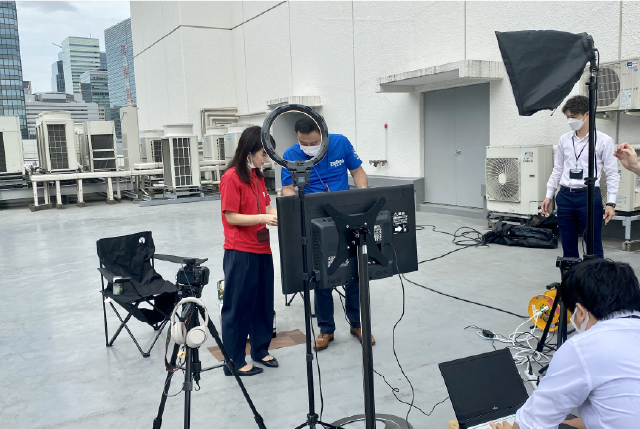 『開発担当者に聞いてみた！』撮影密着 撮影風景の写真