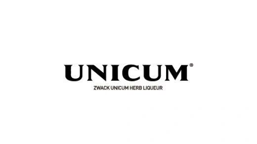 天然ハーブを使ったハンガリー伝統の薬草酒。「UNICUM（ウニクム）」