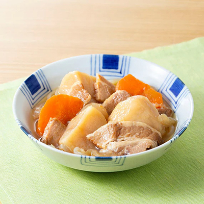 肉じゃが盛り付け例
