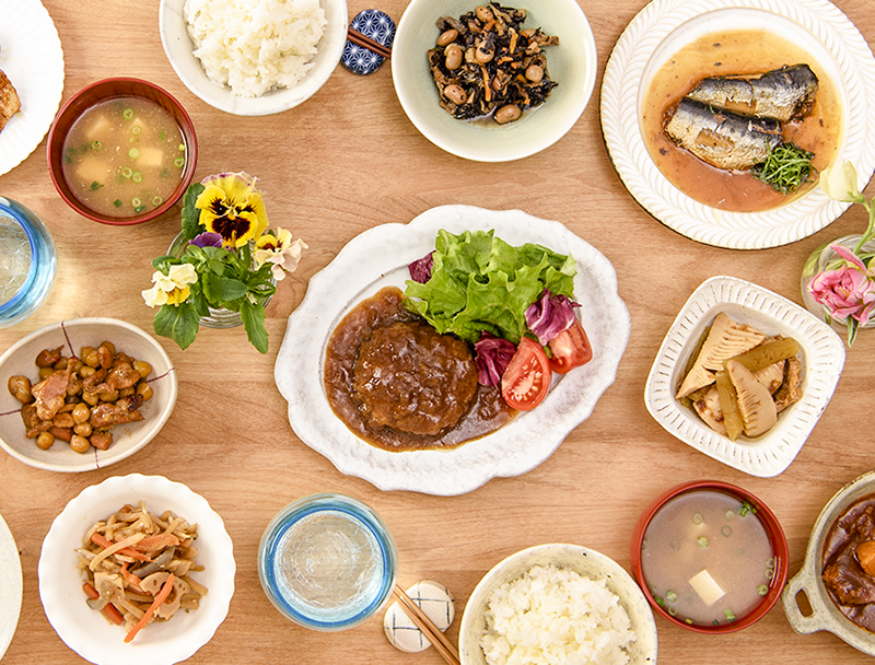 商品皿盛りテーブルイメージ