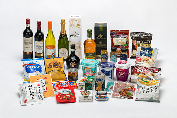 食品｢卸売業｣として、日本全国に｢食｣を届けています。