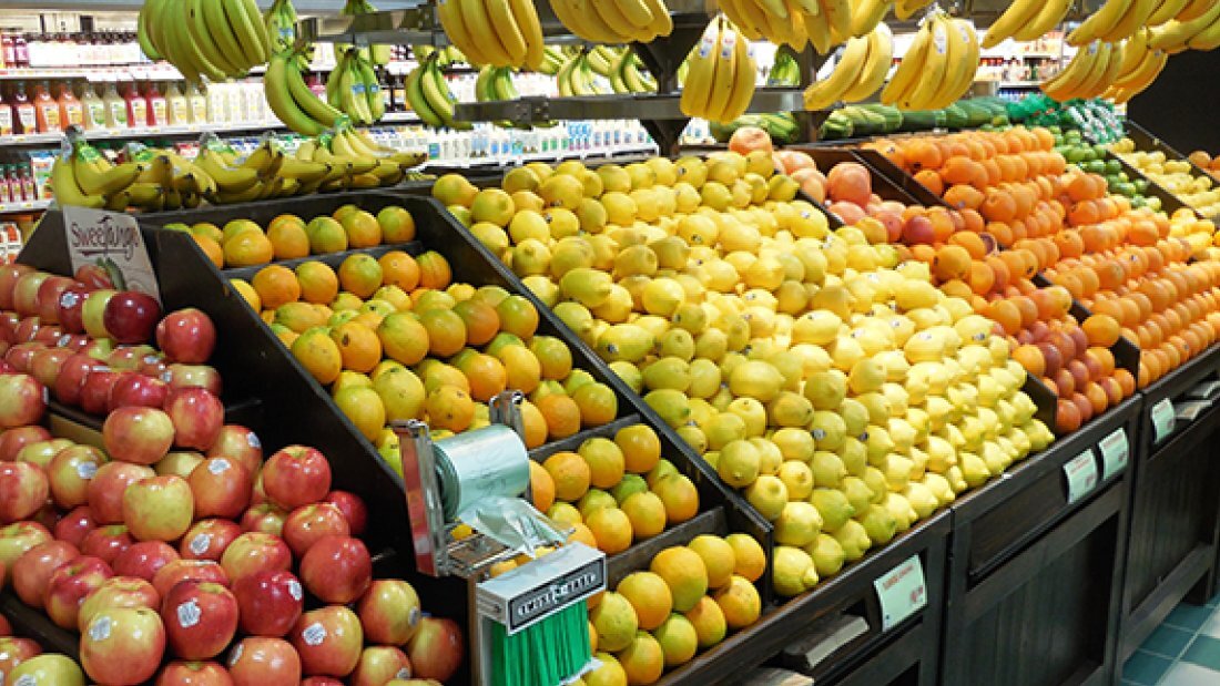 海外のスーパーの店内写真