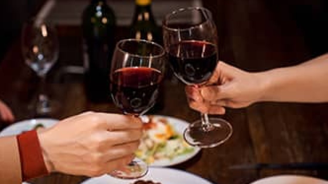 グルメな人のイメージ画像