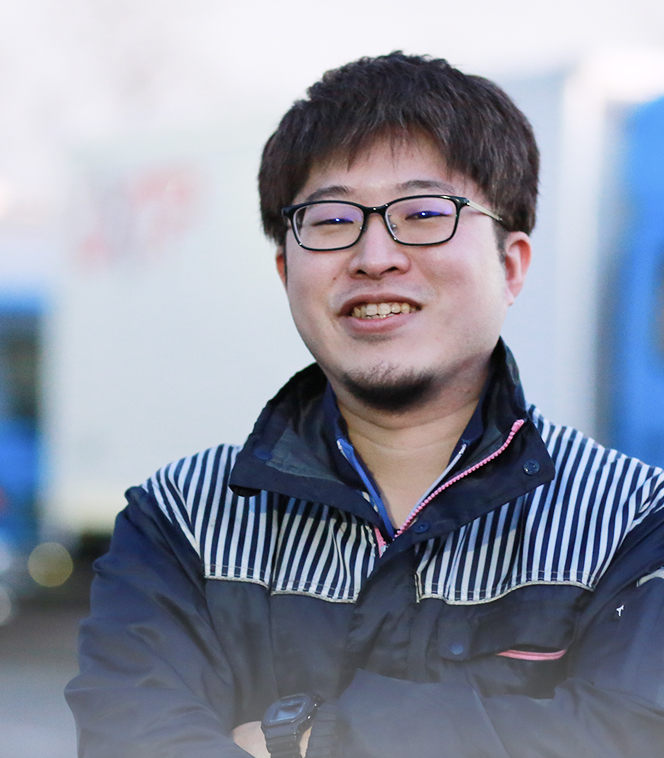 運輸部 夜勤乗務員 加藤 翔太さん